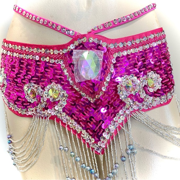 Hot Pink Sequin Bra and Belt Carnival BellyDance Performance Dancewear - Picture 12 of 13